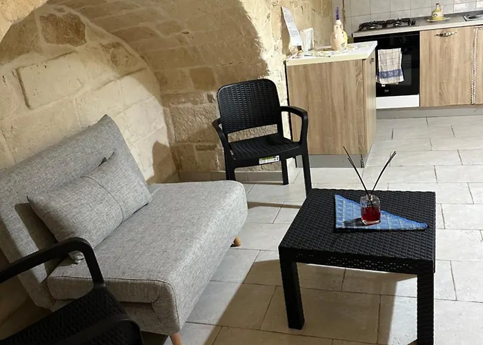 Futura Centro Storico 5 Minuti Da Bari * Modugno